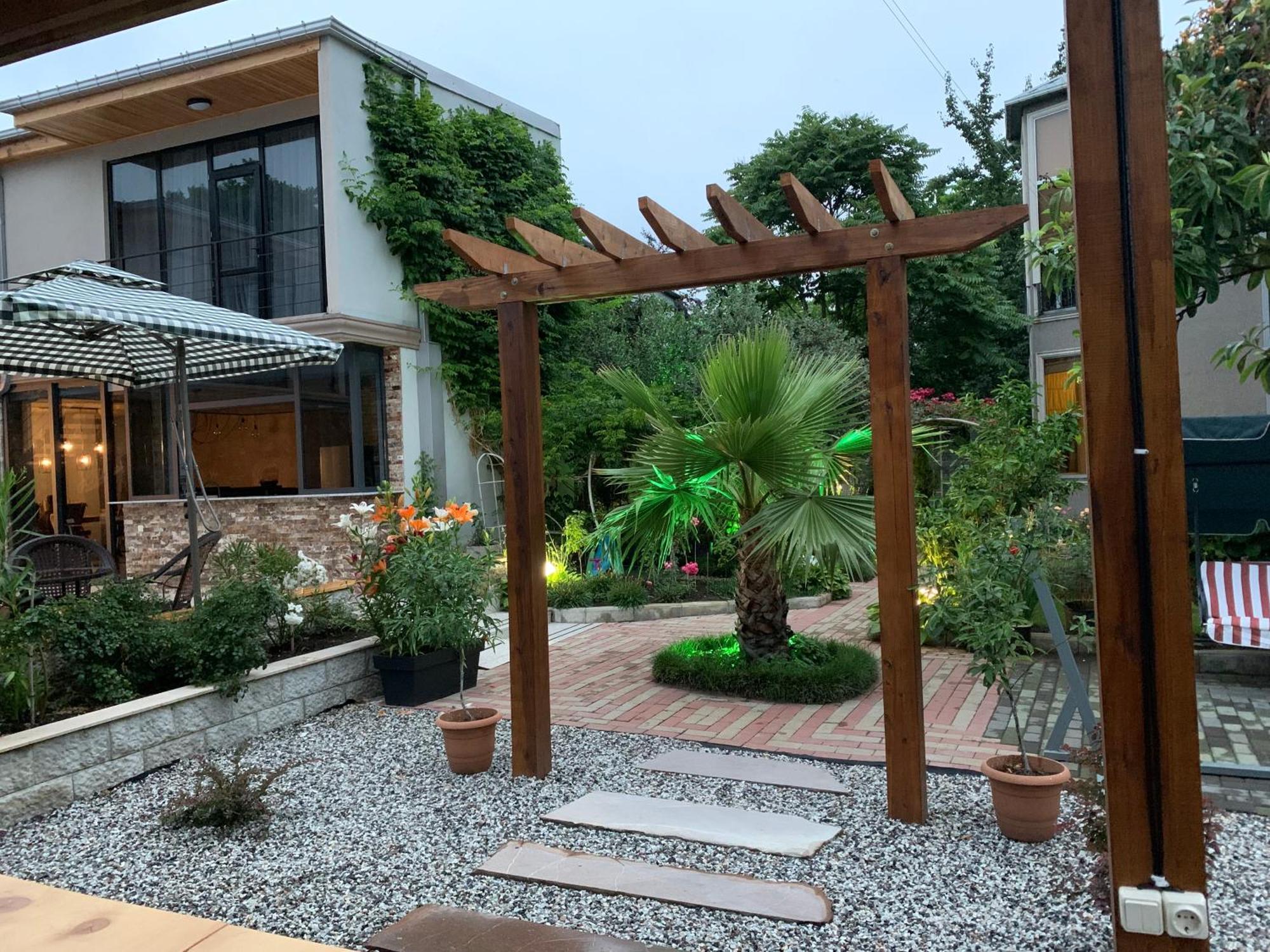 科布列季 微笑宾馆酒店 外观 照片